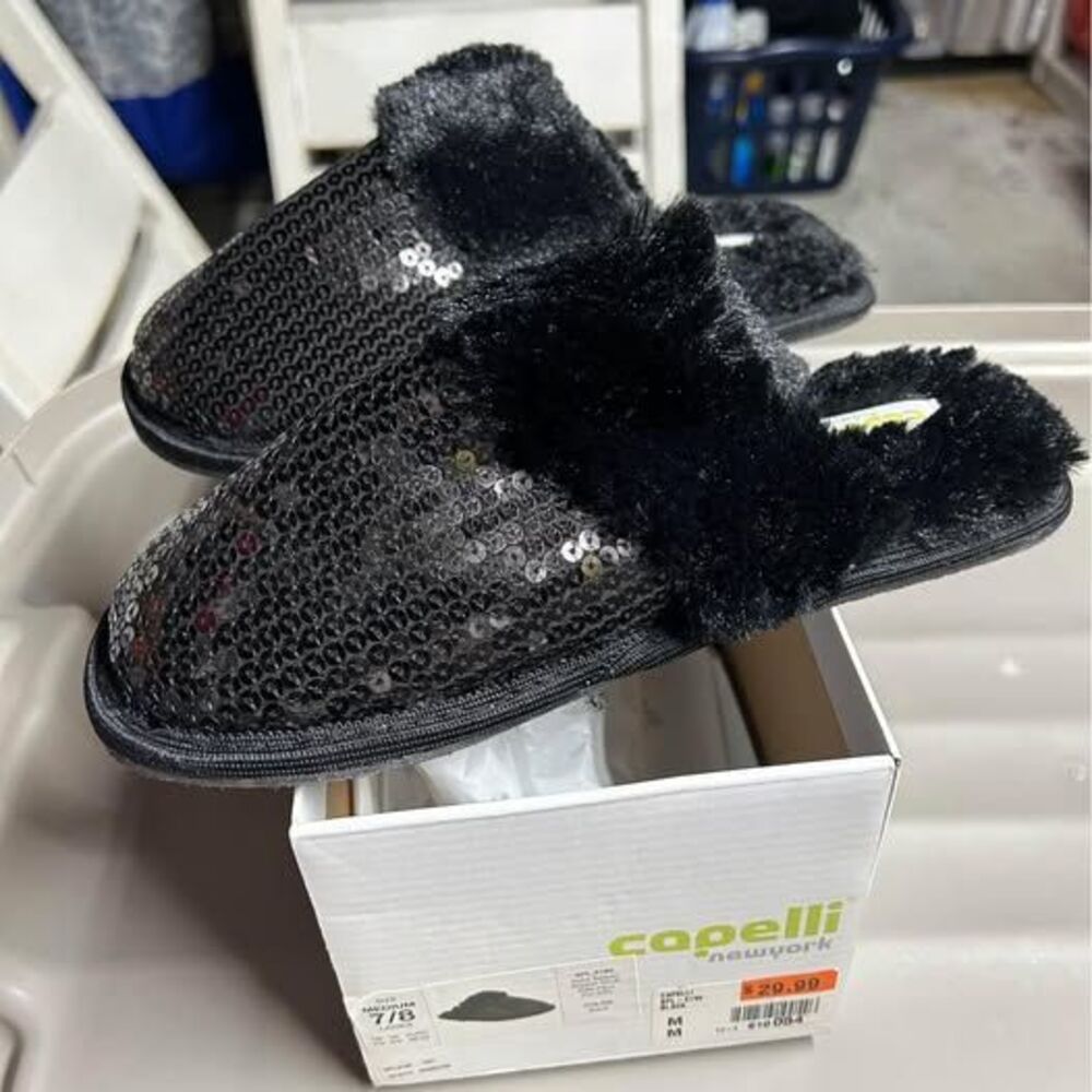 Capelli New York Women's Black Sequin Faux Fur Slippers Size Medium 7/8 NEW